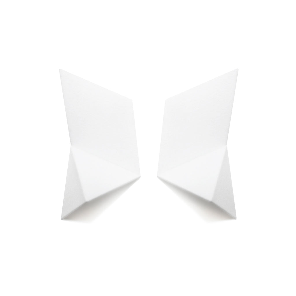 Trickski Studs | White